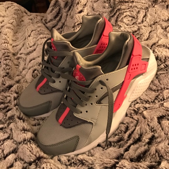 huaraches adults
